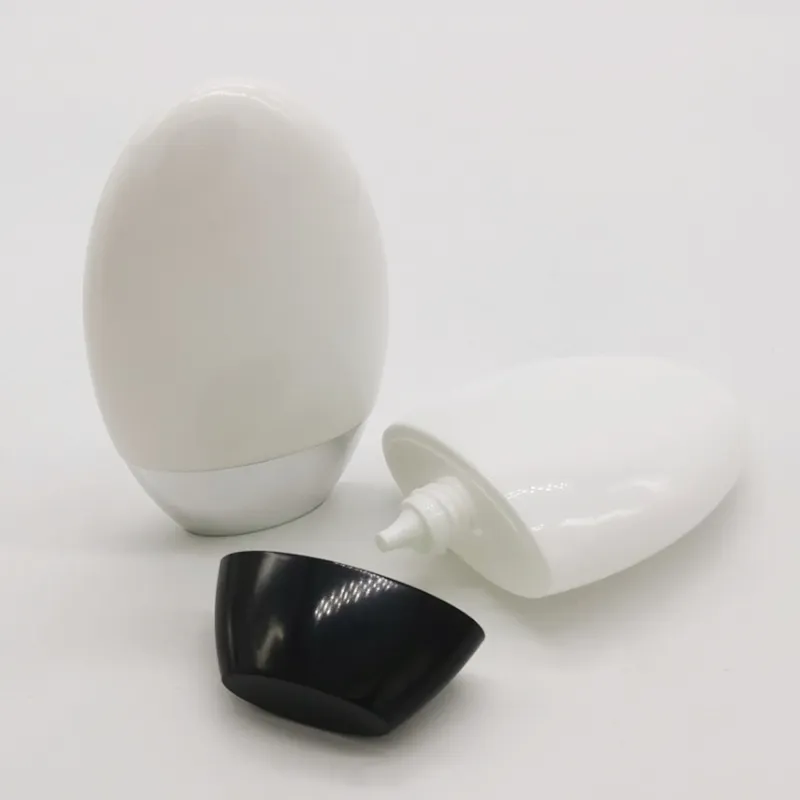 Elevate Sun Protection with Our PE Bottle Sunscreen Elevate Sun Protection with Our PE Bottle Sunscreen